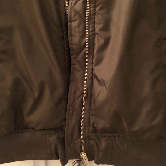 Jacket - Picture 2 of 8